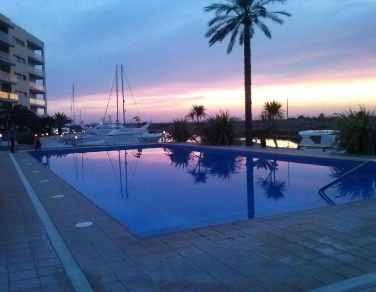 Atico En Port Gran Roses Apartment Exterior foto