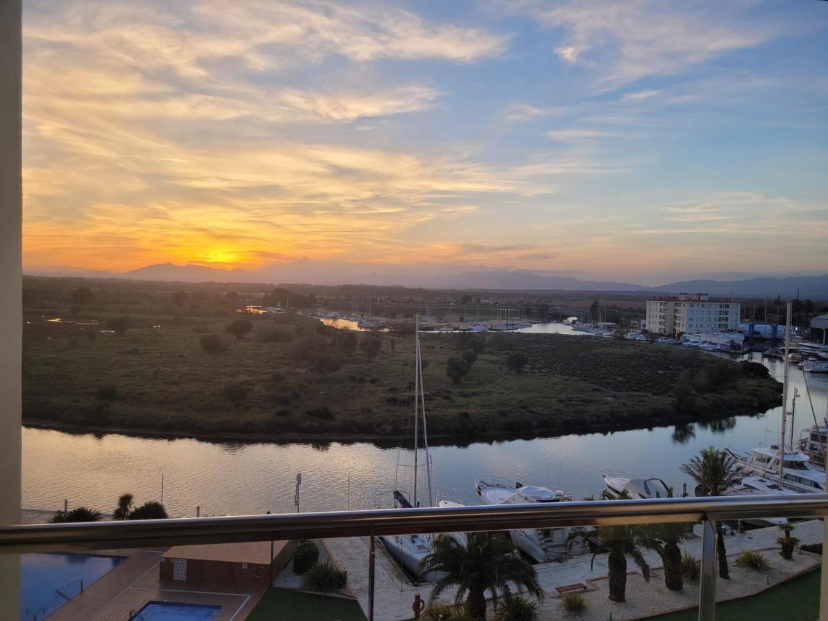 Atico En Port Gran Roses Apartment Exterior foto